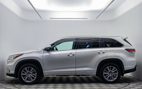 Toyota Highlander III, 2013 год, 2 600 000 рублей, 2 фотография