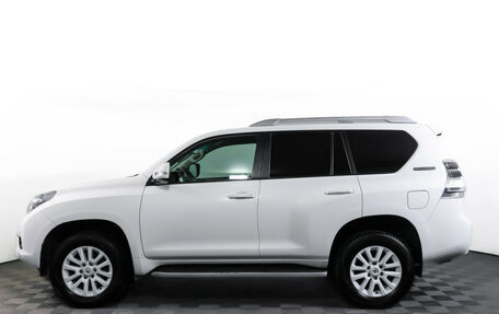 Toyota Land Cruiser Prado 150 рестайлинг 2, 2011 год, 2 690 000 рублей, 8 фотография