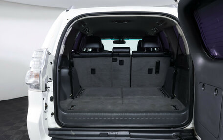 Toyota Land Cruiser Prado 150 рестайлинг 2, 2011 год, 2 690 000 рублей, 9 фотография