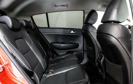 KIA Sportage IV рестайлинг, 2019 год, 2 299 000 рублей, 21 фотография