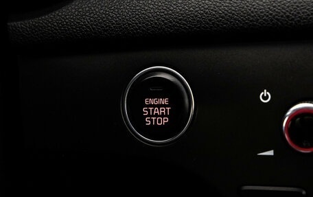 KIA Sportage IV рестайлинг, 2019 год, 2 299 000 рублей, 16 фотография