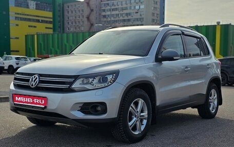 Volkswagen Tiguan I, 2012 год, 1 130 000 рублей, 1 фотография