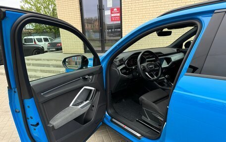 Audi Q3, 2019 год, 2 990 000 рублей, 18 фотография
