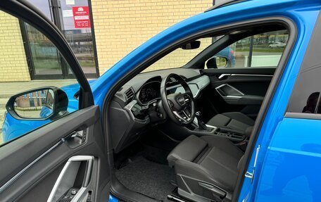 Audi Q3, 2019 год, 2 990 000 рублей, 19 фотография