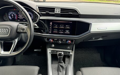 Audi Q3, 2019 год, 2 990 000 рублей, 30 фотография