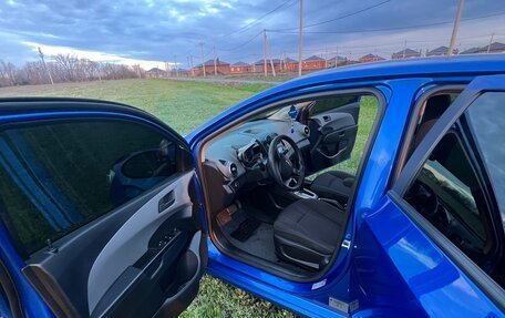 Chevrolet Aveo III, 2015 год, 800 000 рублей, 9 фотография