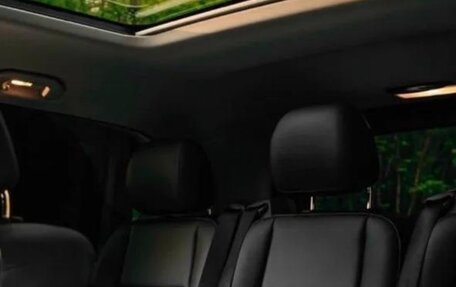Mercedes-Benz Vito, 2017 год, 12 фотография