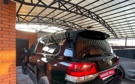 Toyota Land Cruiser 200, 2015 год, 5 700 000 рублей, 6 фотография
