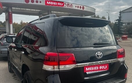 Toyota Land Cruiser 200, 2015 год, 5 700 000 рублей, 17 фотография