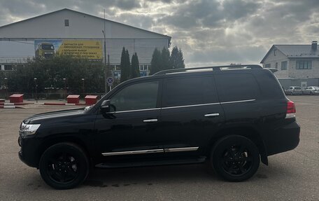 Toyota Land Cruiser 200, 2015 год, 5 700 000 рублей, 19 фотография
