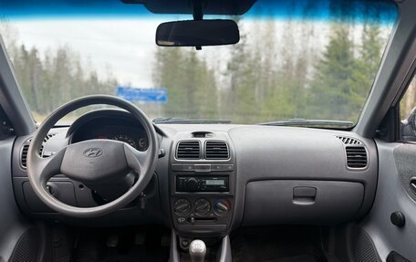 Hyundai Accent II, 2006 год, 300 000 рублей, 34 фотография