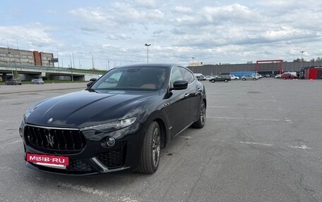 Maserati Levante I, 2021 год, 7 700 000 рублей, 3 фотография