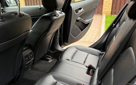 Mercedes-Benz GLA, 2015 год, 1 750 000 рублей, 4 фотография