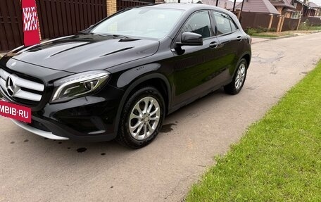 Mercedes-Benz GLA, 2015 год, 1 750 000 рублей, 2 фотография