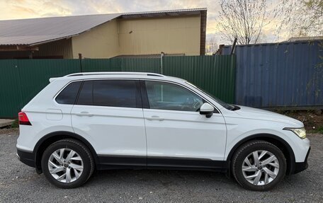 Volkswagen Tiguan II, 2022 год, 2 900 000 рублей, 7 фотография