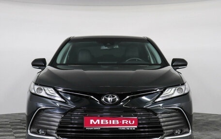 Toyota Camry, 2023 год, 3 849 000 рублей, 1 фотография