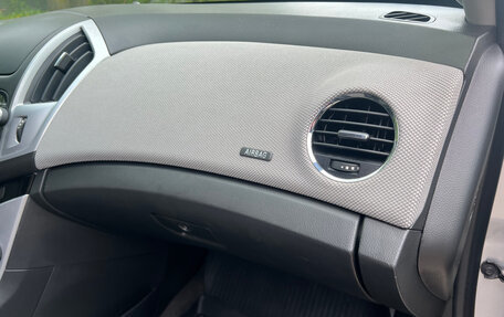 Chevrolet Cruze II, 2014 год, 895 000 рублей, 8 фотография