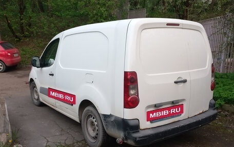 Peugeot Partner II рестайлинг 2, 2010 год, 490 000 рублей, 2 фотография