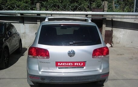 Volkswagen Touareg III, 2005 год, 850 000 рублей, 12 фотография