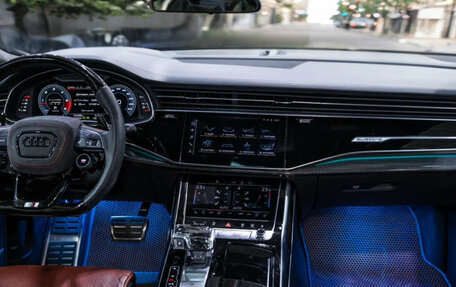 Audi SQ8, 2021 год, 8 990 000 рублей, 6 фотография