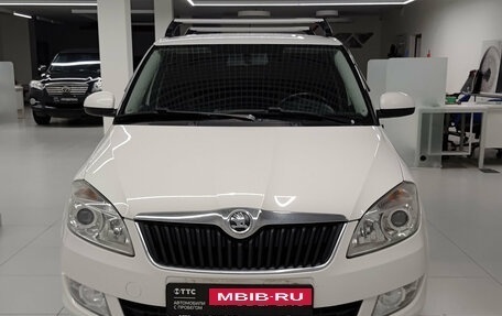 Skoda Fabia II, 2014 год, 935 000 рублей, 2 фотография