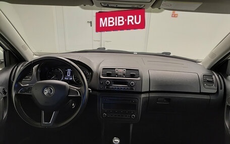 Skoda Fabia II, 2014 год, 935 000 рублей, 17 фотография