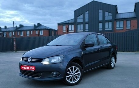 Volkswagen Polo VI (EU Market), 2015 год, 990 000 рублей, 1 фотография