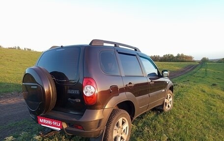 Chevrolet Niva I рестайлинг, 2012 год, 470 000 рублей, 4 фотография