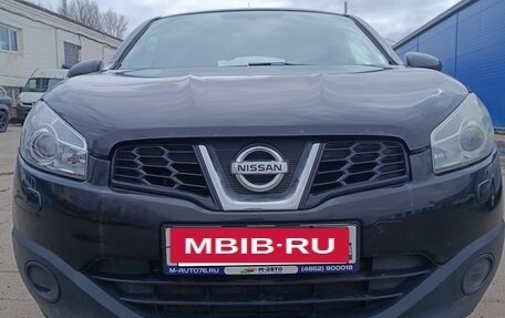 Nissan Qashqai, 2011 год, 950 000 рублей, 2 фотография