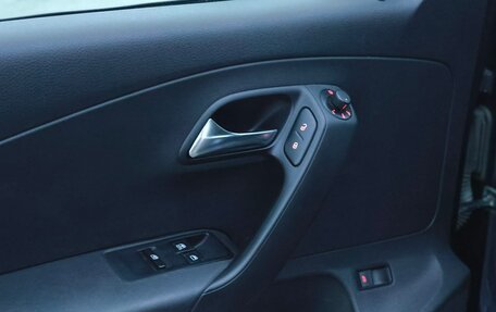 Volkswagen Polo VI (EU Market), 2015 год, 990 000 рублей, 15 фотография