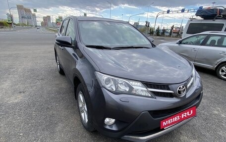 Toyota RAV4, 2014 год, 1 980 000 рублей, 8 фотография