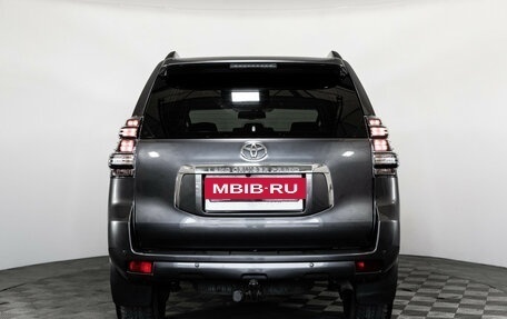 Toyota Land Cruiser Prado 150 рестайлинг 2, 2013 год, 2 499 000 рублей, 7 фотография