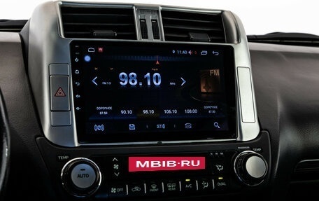 Toyota Land Cruiser Prado 150 рестайлинг 2, 2013 год, 2 499 000 рублей, 16 фотография
