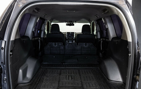 Toyota Land Cruiser Prado 150 рестайлинг 2, 2013 год, 2 499 000 рублей, 29 фотография