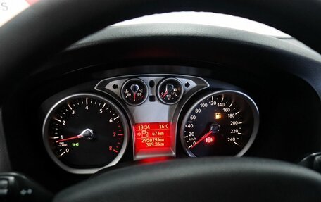 Ford Focus II рестайлинг, 2010 год, 599 000 рублей, 15 фотография
