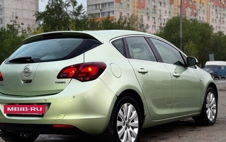 Opel Astra J, 2010 год, 800 000 рублей, 5 фотография