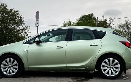 Opel Astra J, 2010 год, 800 000 рублей, 8 фотография