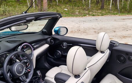 MINI Cabrio, 2021 год, 3 099 000 рублей, 16 фотография