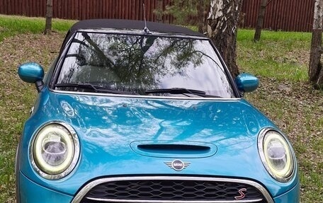 MINI Cabrio, 2021 год, 3 099 000 рублей, 22 фотография