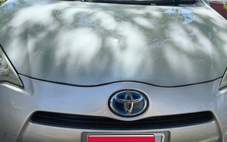 Toyota Aqua I, 2013 год, 900 000 рублей, 10 фотография