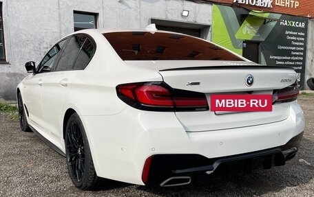 BMW 5 серия, 2020 год, 4 890 000 рублей, 3 фотография