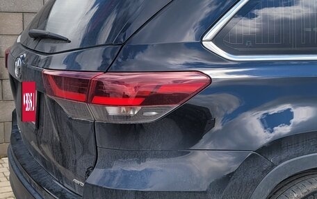 Toyota Highlander III, 2020 год, 4 350 000 рублей, 4 фотография