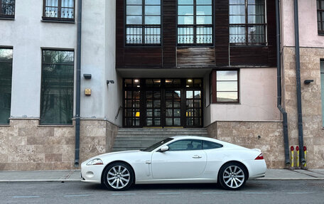 Jaguar XK II рестайлинг 2, 2008 год, 2 640 000 рублей, 10 фотография