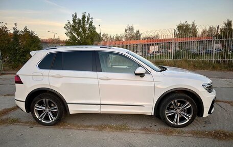 Volkswagen Tiguan II, 2018 год, 3 245 000 рублей, 7 фотография