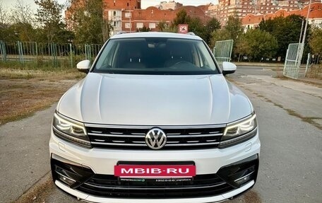 Volkswagen Tiguan II, 2018 год, 3 245 000 рублей, 12 фотография