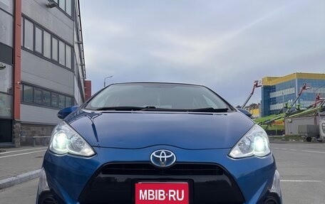 Toyota Aqua I, 2015 год, 850 000 рублей, 2 фотография