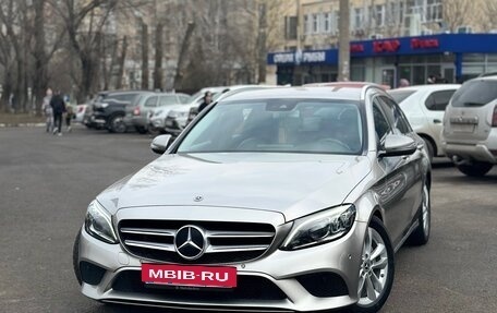 Mercedes-Benz C-Класс, 2018 год, 2 450 000 рублей, 6 фотография