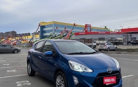Toyota Aqua I, 2015 год, 850 000 рублей, 7 фотография