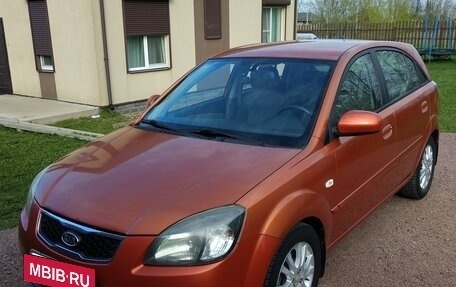 KIA Rio II, 2011 год, 650 000 рублей, 3 фотография