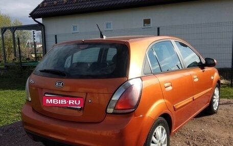 KIA Rio II, 2011 год, 650 000 рублей, 4 фотография